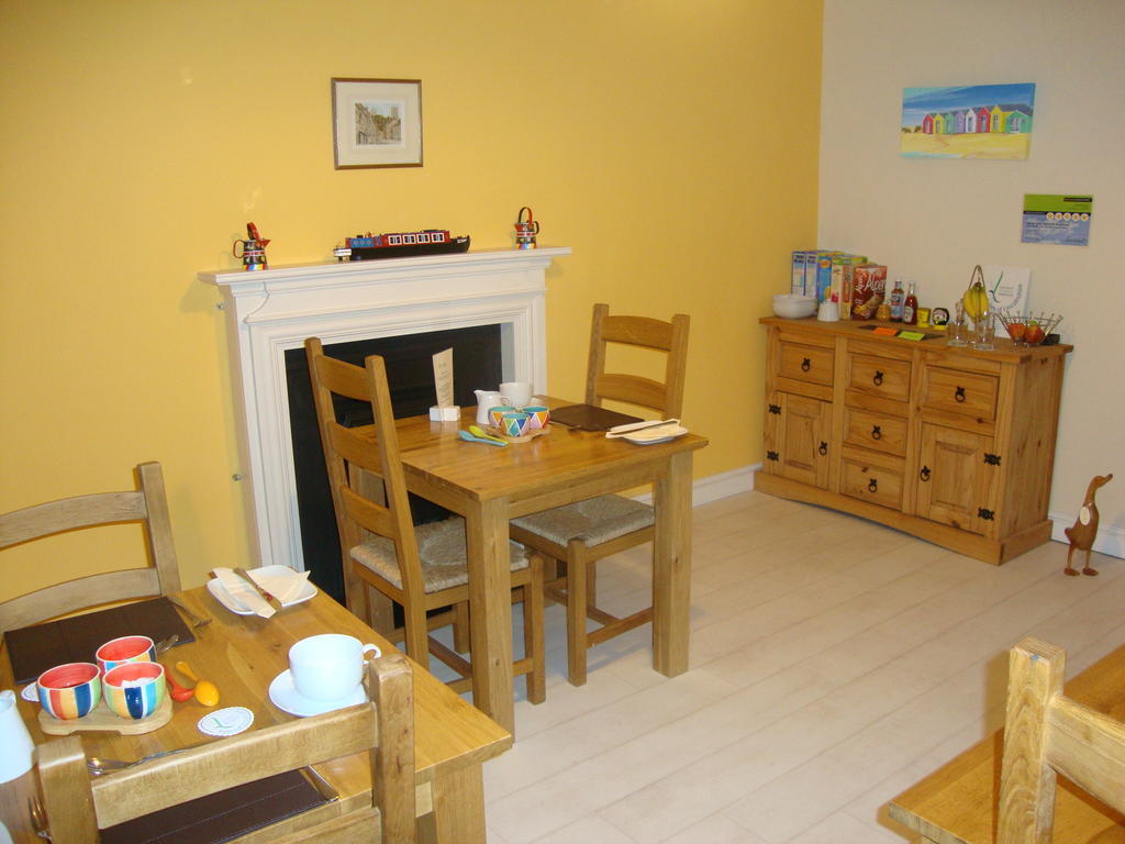 Canal View Bed And Breakfast Saxilby Екстер'єр фото